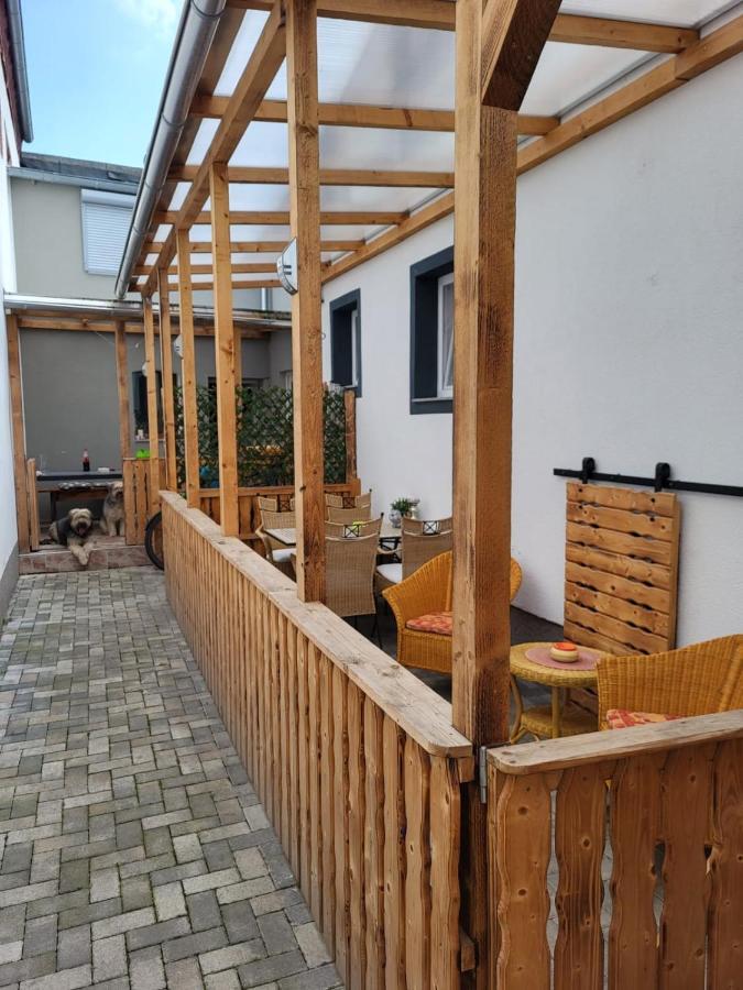 Ferienhaus Budenheim Eksteriør bilde